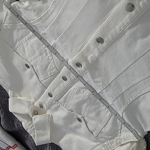 CULPOS X Jean Jacket with Removable Sleeves - Picture 5 of 6